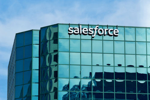 Salesforce analytics for CSPs